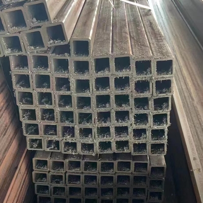 Tubi laminati a caldo d'acciaio senza cuciture ASTM 6meters del grado 9948