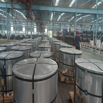 Coil di acciaio a basso tenore di carbonio laminato a caldo Larghezza e spessore personalizzati Grado SS400 A36